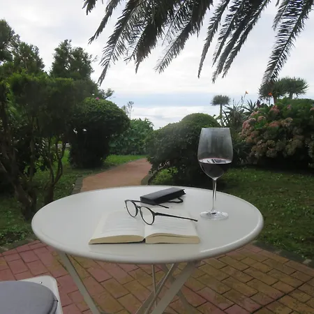 Homestay Cedros Santa Cruz das Flores